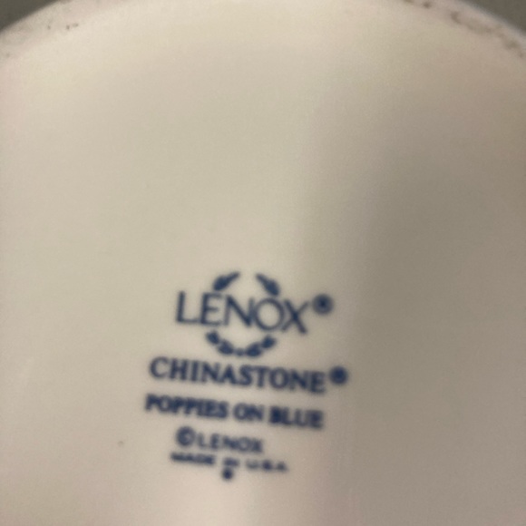 Lenox Chinaware cups, saucers, and utensil holders - Picture 8 of 8